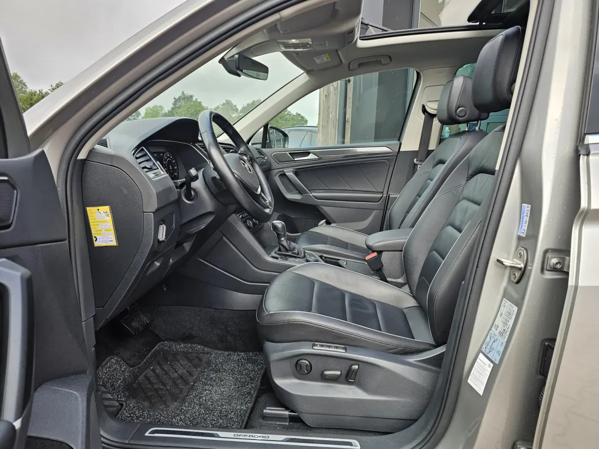 1.4 TSI 4MOTION Highline | Pano | Trekhaak | LED | Stoelverwarming | Leder | Elek. stoelen | Virtual | Keyless |
