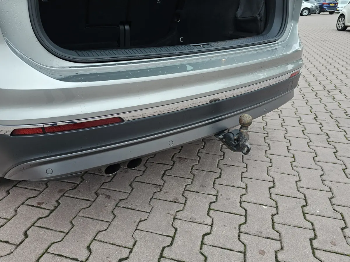 1.4 TSI 4MOTION Highline | Pano | Trekhaak | LED | Stoelverwarming | Leder | Elek. stoelen | Virtual | Keyless |