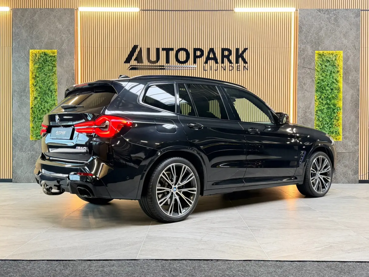 M40i xDrive High Executive M-SPORT |PANO|HARMAN KARDON| MEMORY|SFEERVERLICHTING | DEALER ONDERHOUDEN |TREKHAAK | BOMVOL!