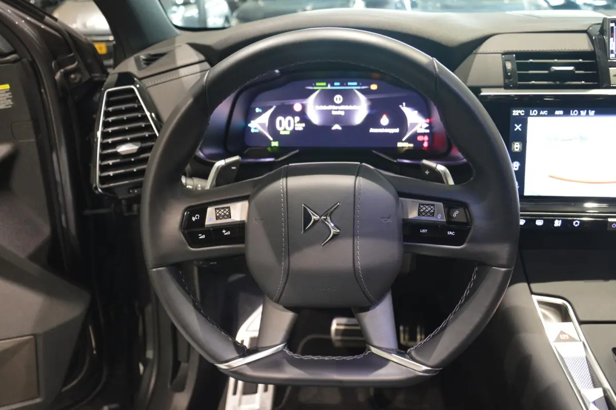 1.6 PHEV 300 4x4 Etoile 300 PK! - ALL WHEEL DRIVE - STOELVERWARMING