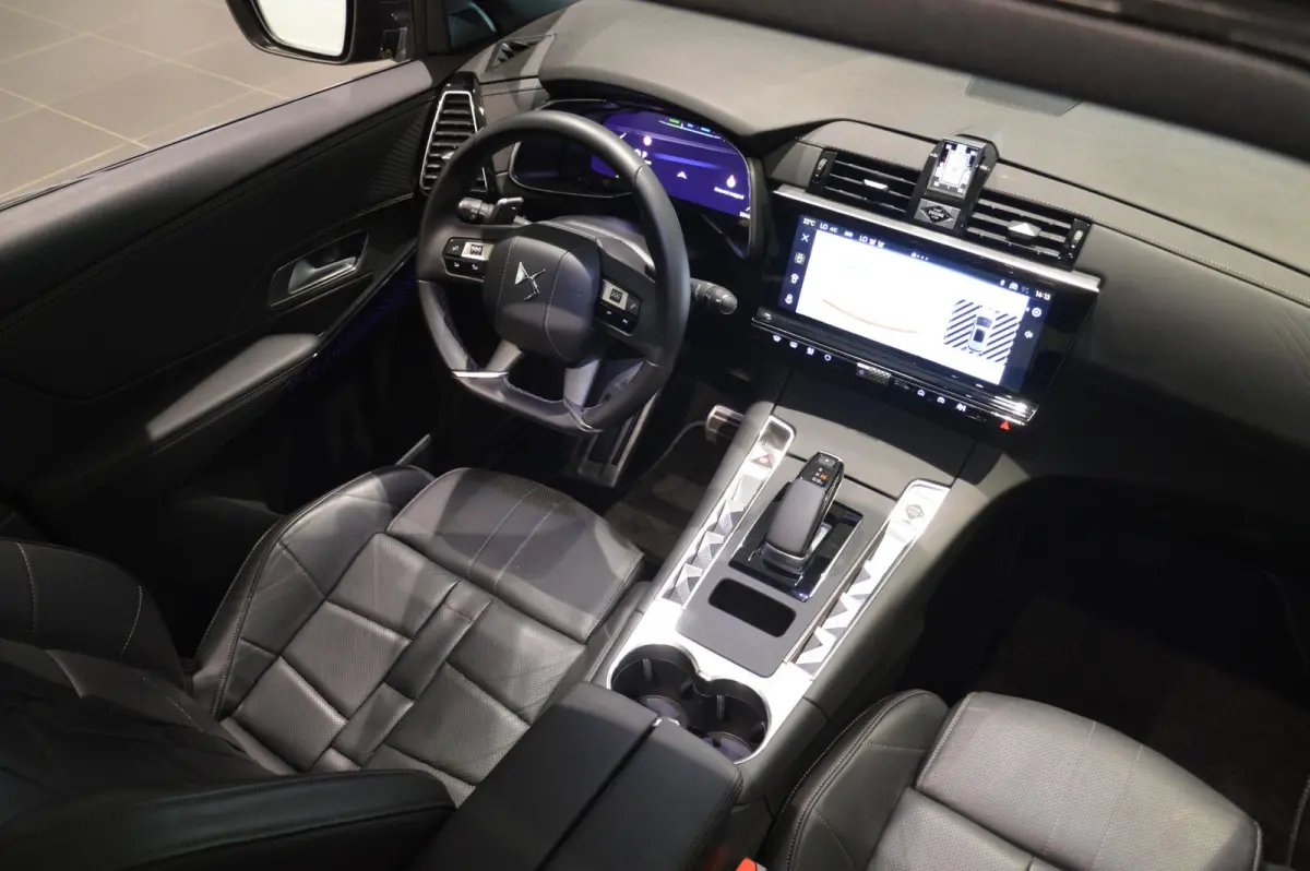 1.6 PHEV 300 4x4 Etoile 300 PK! - ALL WHEEL DRIVE - STOELVERWARMING