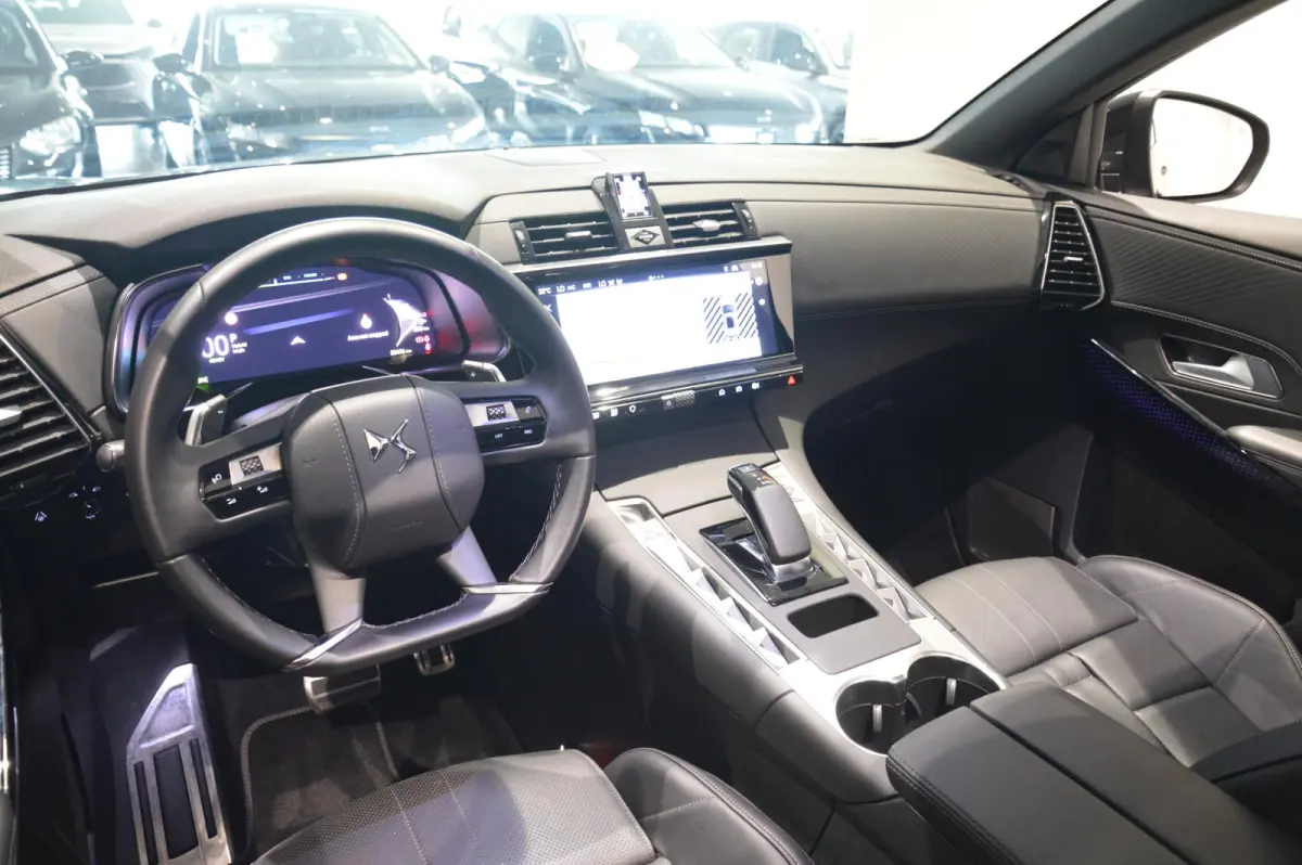 1.6 PHEV 300 4x4 Etoile 300 PK! - ALL WHEEL DRIVE - STOELVERWARMING