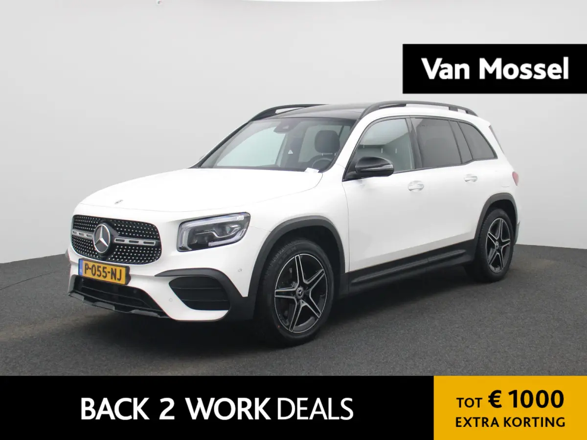 200 Business Solution AMG | PANORAMA SCHUIFDAK | SFEERVERLICHTING | ACHTERUITRIJCAMERA | NAVIGATIE | STOELVERWARMING | TREKHAAK |