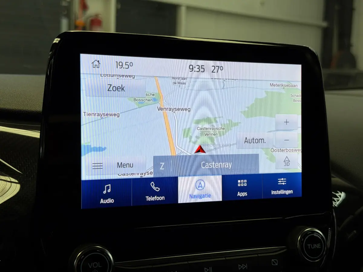 1.0 EcoBoost Titanium CarPlay Massage