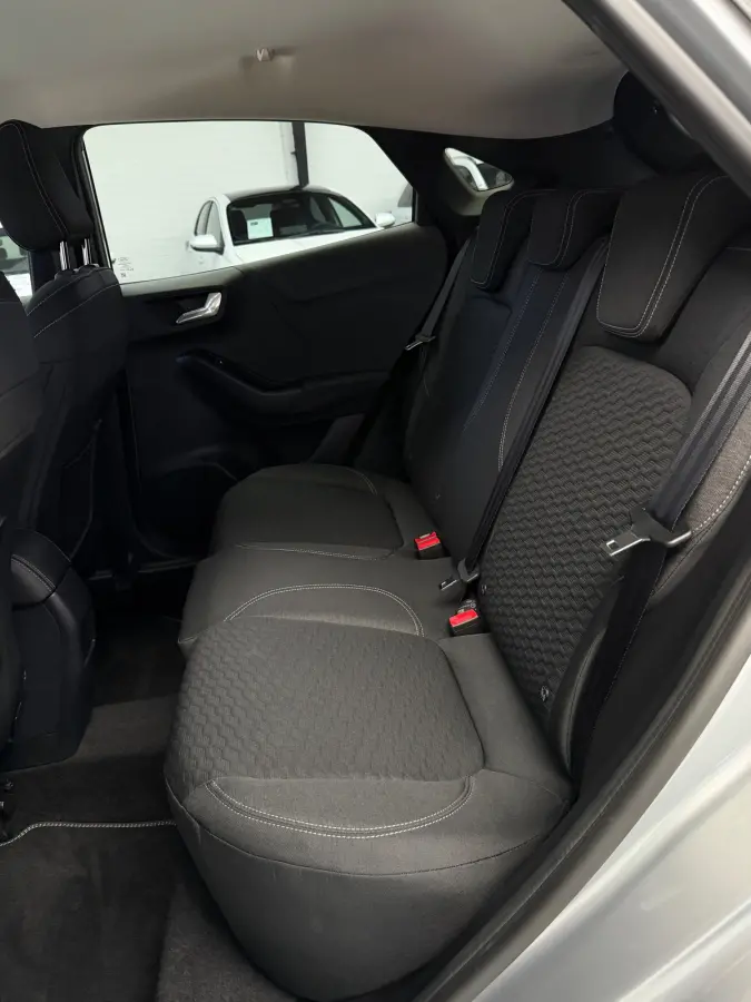 1.0 EcoBoost Titanium CarPlay Massage