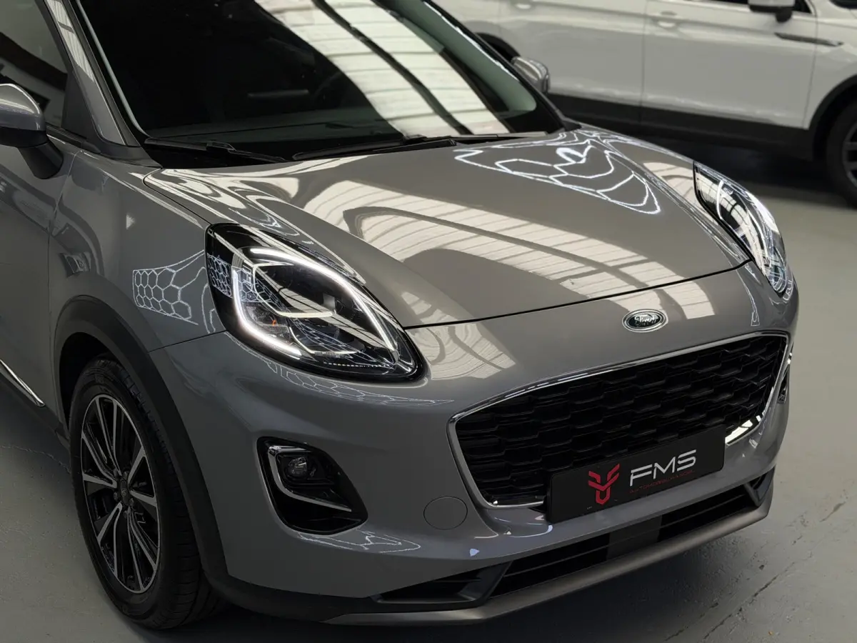 1.0 EcoBoost Titanium CarPlay Massage