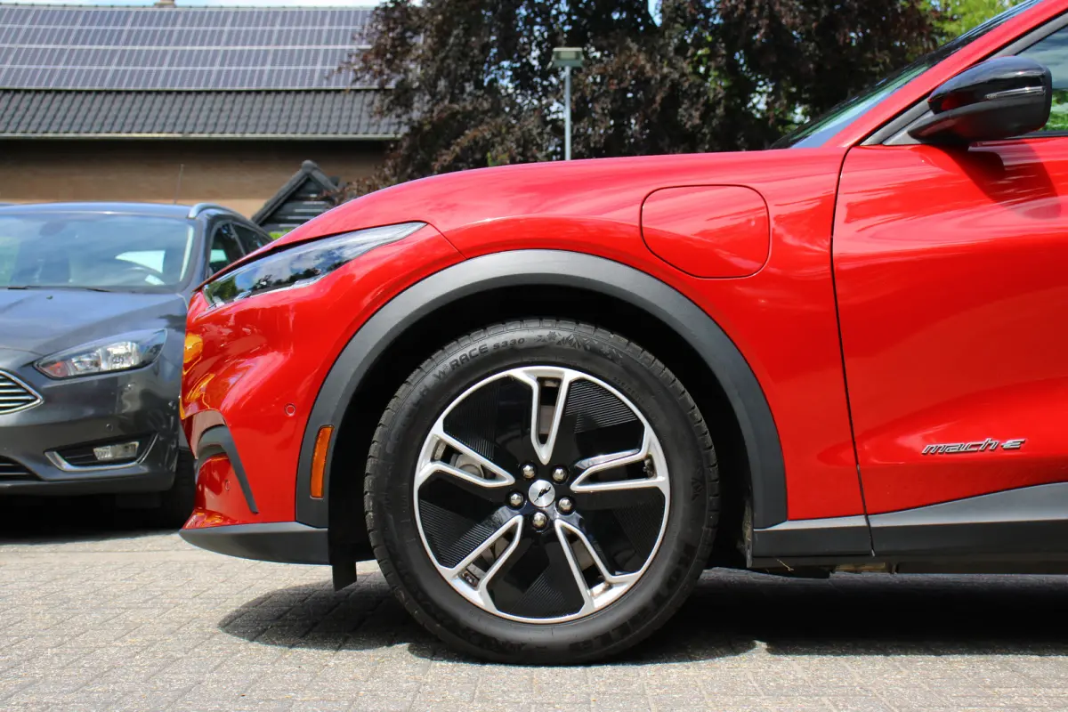 76 kWh | DEALER OH! | ADAPTIVE CRUISE | 360° CAMERA | DODE HOEK | LED | ELEKTR STOEL | LEDER | LANE ASSIST | PARK SENS V+A