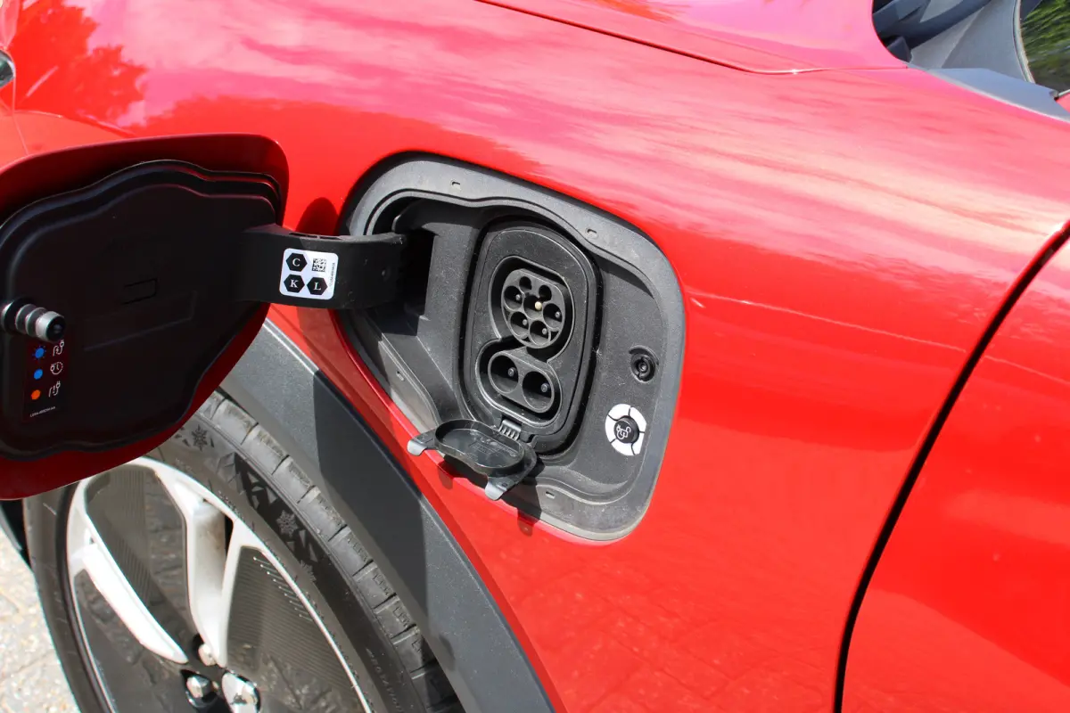 76 kWh | DEALER OH! | ADAPTIVE CRUISE | 360° CAMERA | DODE HOEK | LED | ELEKTR STOEL | LEDER | LANE ASSIST | PARK SENS V+A