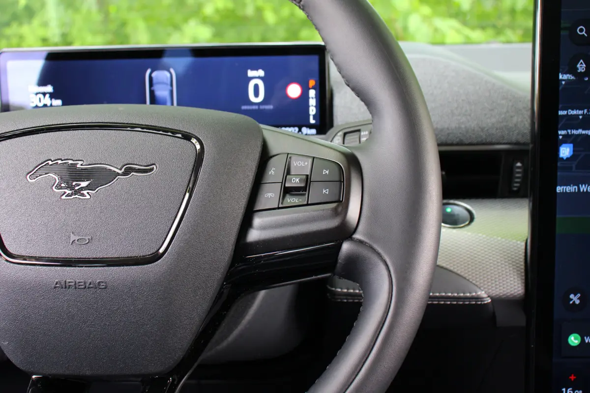 76 kWh | DEALER OH! | ADAPTIVE CRUISE | 360° CAMERA | DODE HOEK | LED | ELEKTR STOEL | LEDER | LANE ASSIST | PARK SENS V+A