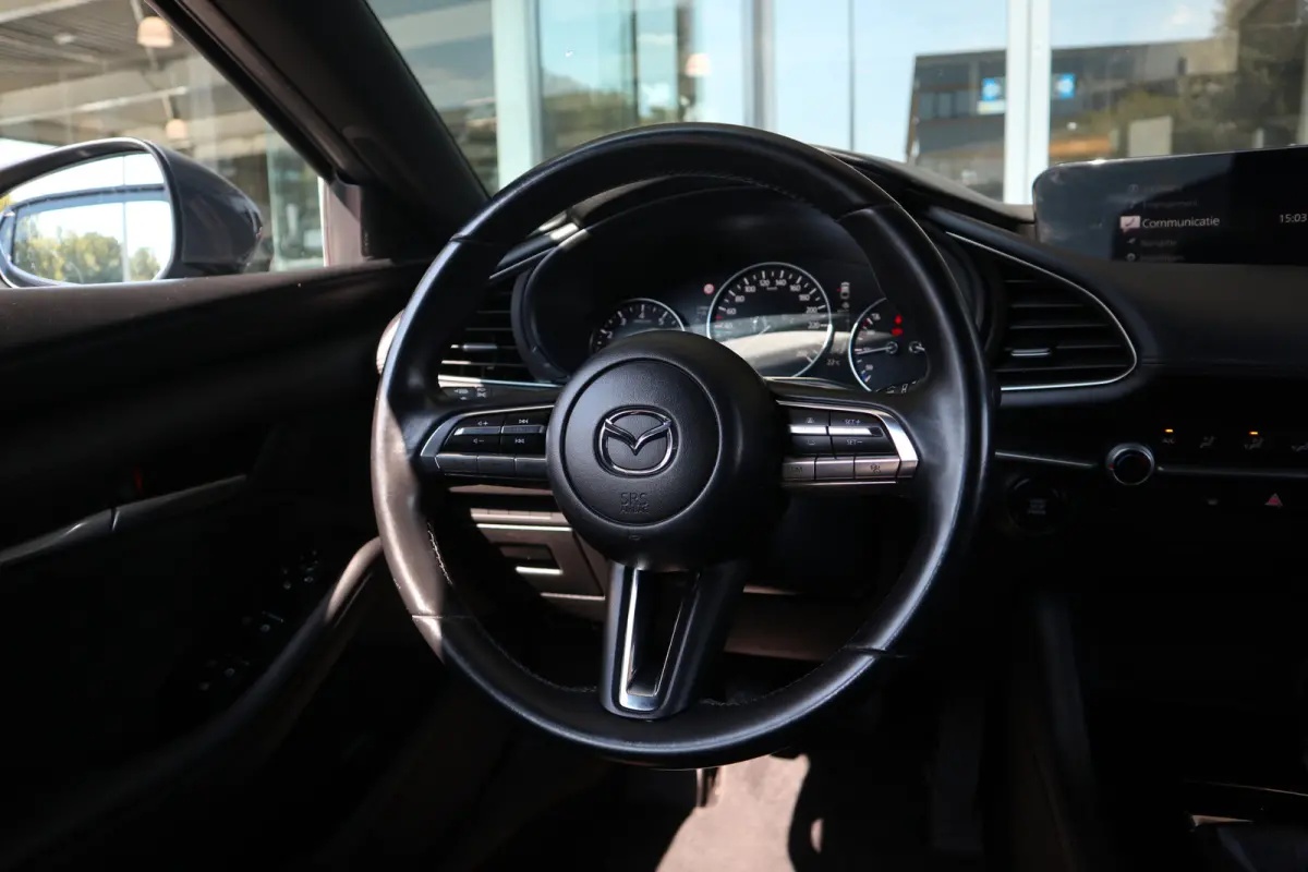 2.0 e-SkyActiv-X M Hybrid 186 Airco / Navi / LM-Velgen / Audio
