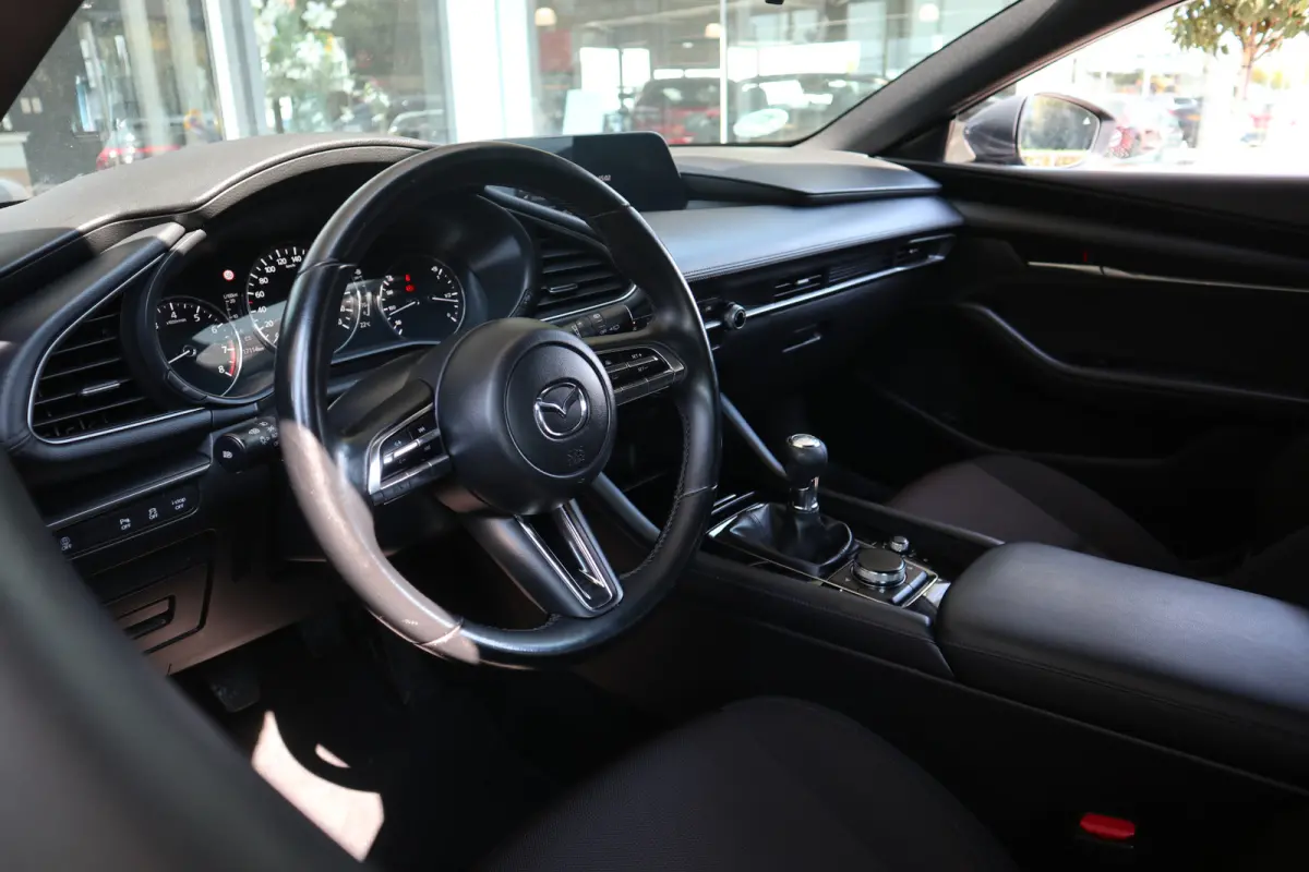 2.0 e-SkyActiv-X M Hybrid 186 Airco / Navi / LM-Velgen / Audio