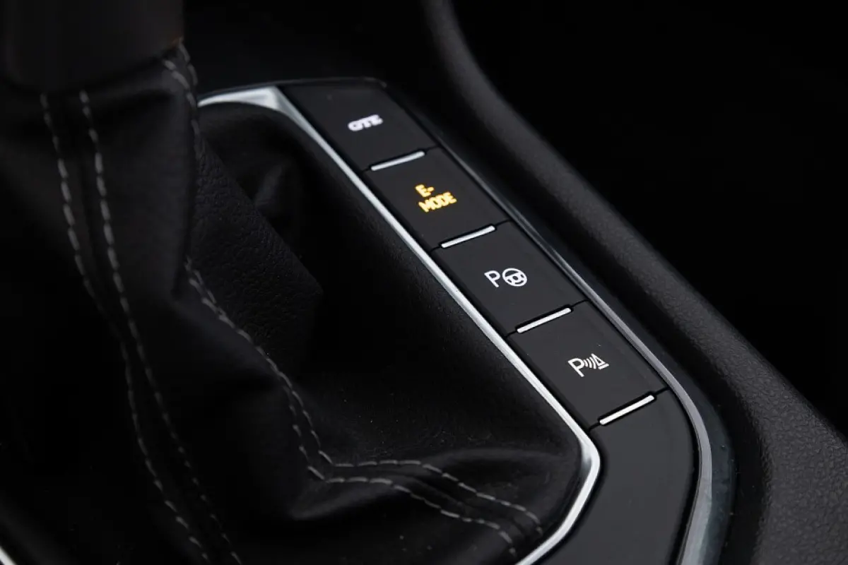 1.4 TSI eHybrid R-Line Business+ | PANORAMADAK | Full LED | CAMERA | PHEV | Plug-in hybrid | SOH 93,87%
