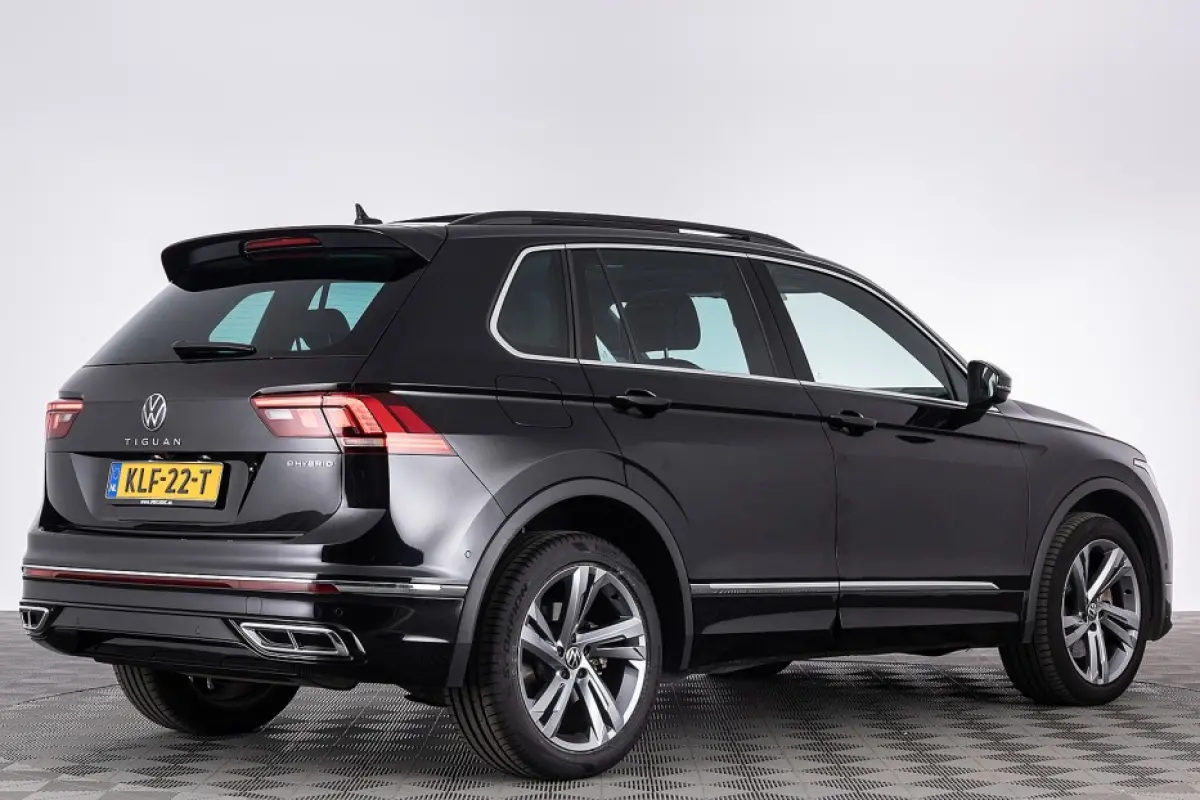 1.4 TSI eHybrid R-Line Business+ | PANORAMADAK | Full LED | CAMERA | PHEV | Plug-in hybrid | SOH 93,87%
