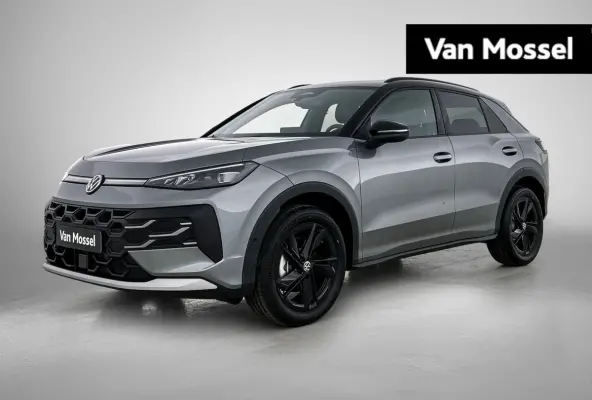 1.5 eTsi Style First Edition 116 PK Automaat | Panoramaschuif-kanteldak | Black style | Navigatie | Apple Carplay draadloos | Android Auto draadloos | IQ Lights | Camera | Ruiten getint | 18