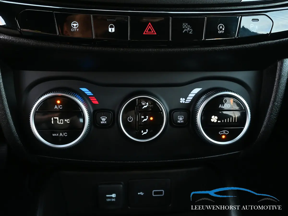 1.0 City Sport, Apple, 2 x PDC, camera, LED, Clima, Cruise nl-dealerauto