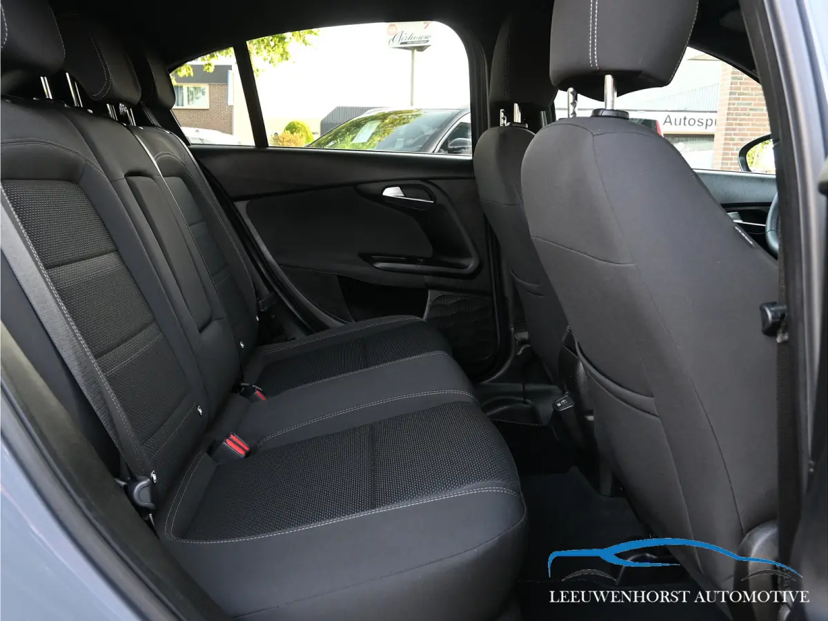 1.0 City Sport, Apple, 2 x PDC, camera, LED, Clima, Cruise nl-dealerauto