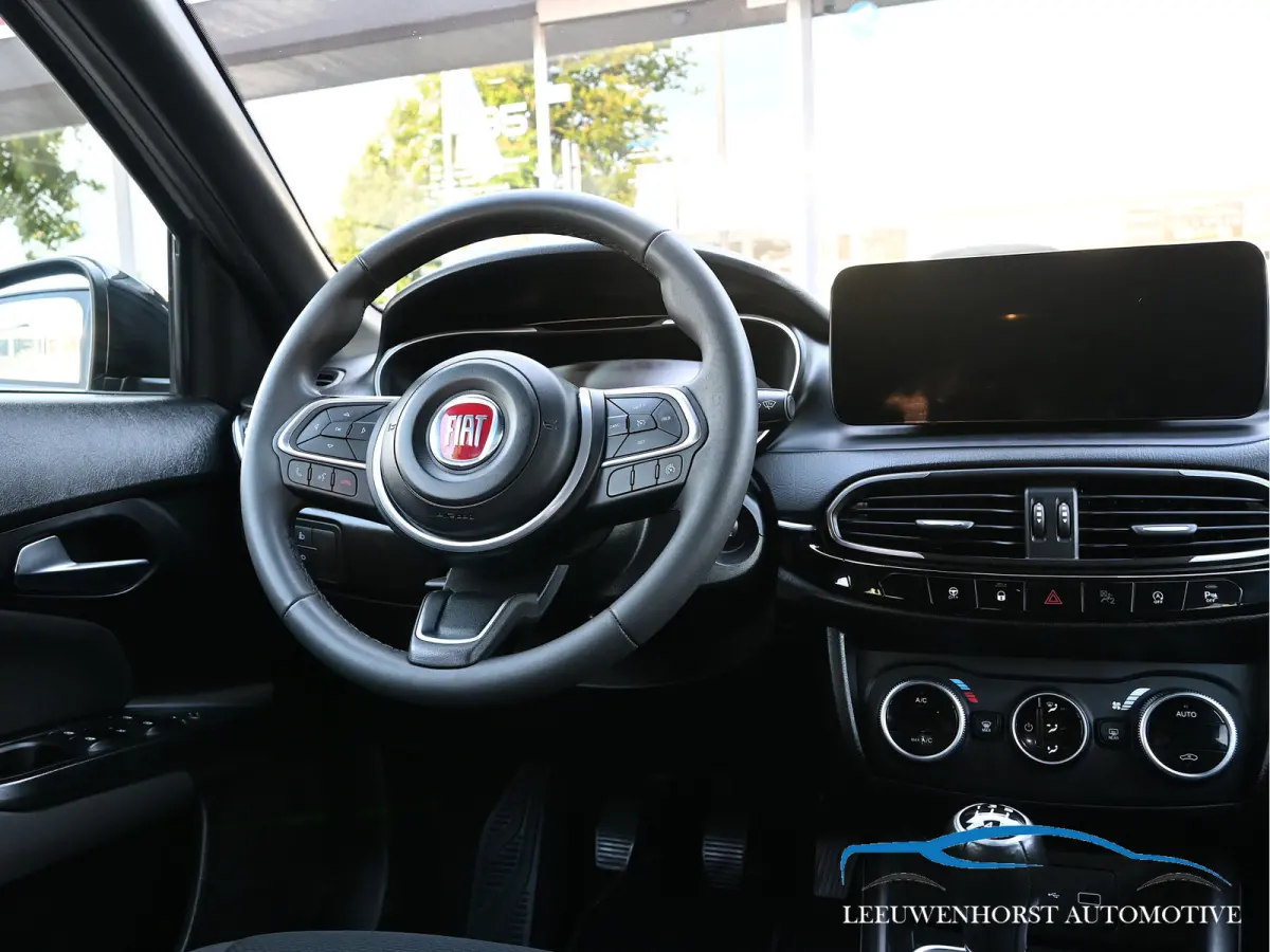 1.0 City Sport, Apple, 2 x PDC, camera, LED, Clima, Cruise nl-dealerauto