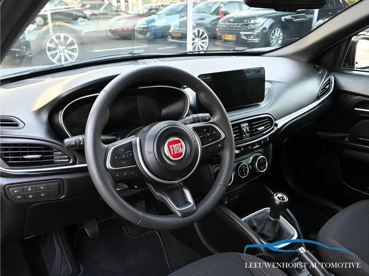 1.0 City Sport, Apple, 2 x PDC, camera, LED, Clima, Cruise nl-dealerauto