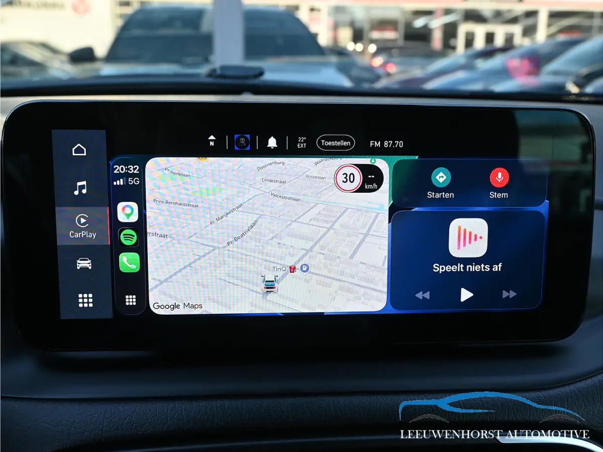 1.0 City Sport, Apple, 2 x PDC, camera, LED, Clima, Cruise nl-dealerauto
