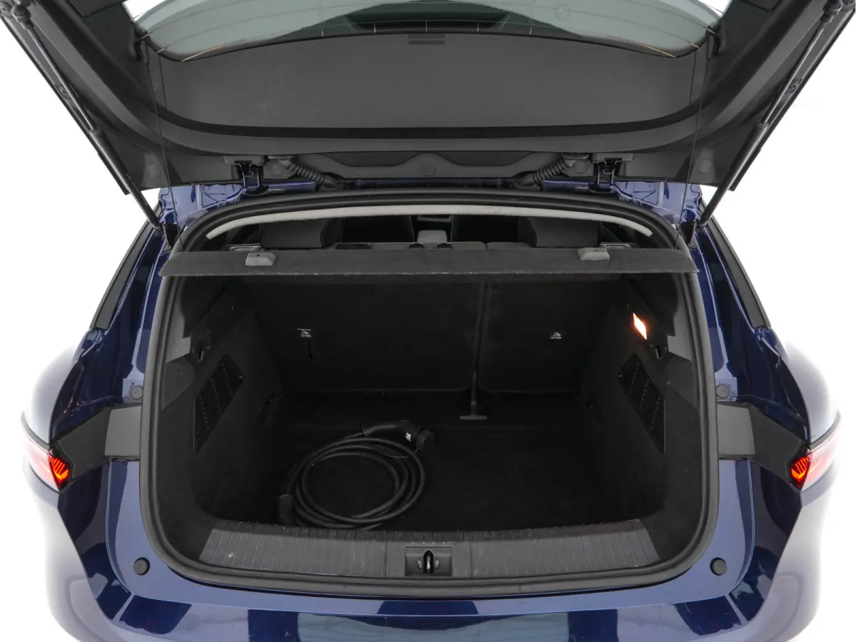 EV60 Optimum Charge Evolution [3-Fase-22kW] {SoH-91%} (INCL-BTW) Aut. *HEATPUMP | FULL-LED | CAMERA | LANE-ASSIST | KEYLESS | NAVI-FULLMAP | CARPLAY | COMFORTSEATS | DIGI-COCKPIT | ECC | PDC