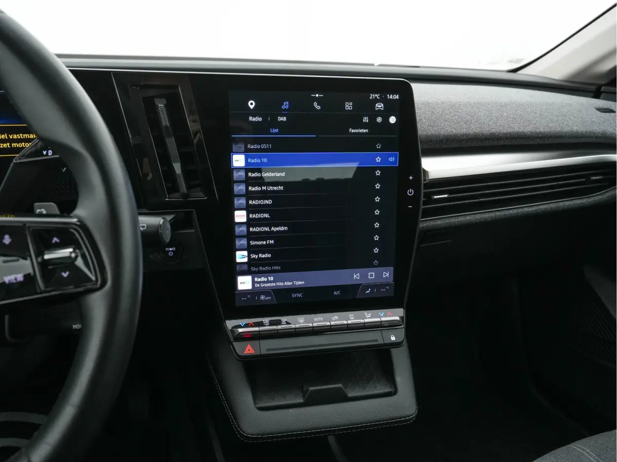 EV60 Optimum Charge Evolution [3-Fase-22kW] {SoH-91%} (INCL-BTW) Aut. *HEATPUMP | FULL-LED | CAMERA | LANE-ASSIST | KEYLESS | NAVI-FULLMAP | CARPLAY | COMFORTSEATS | DIGI-COCKPIT | ECC | PDC