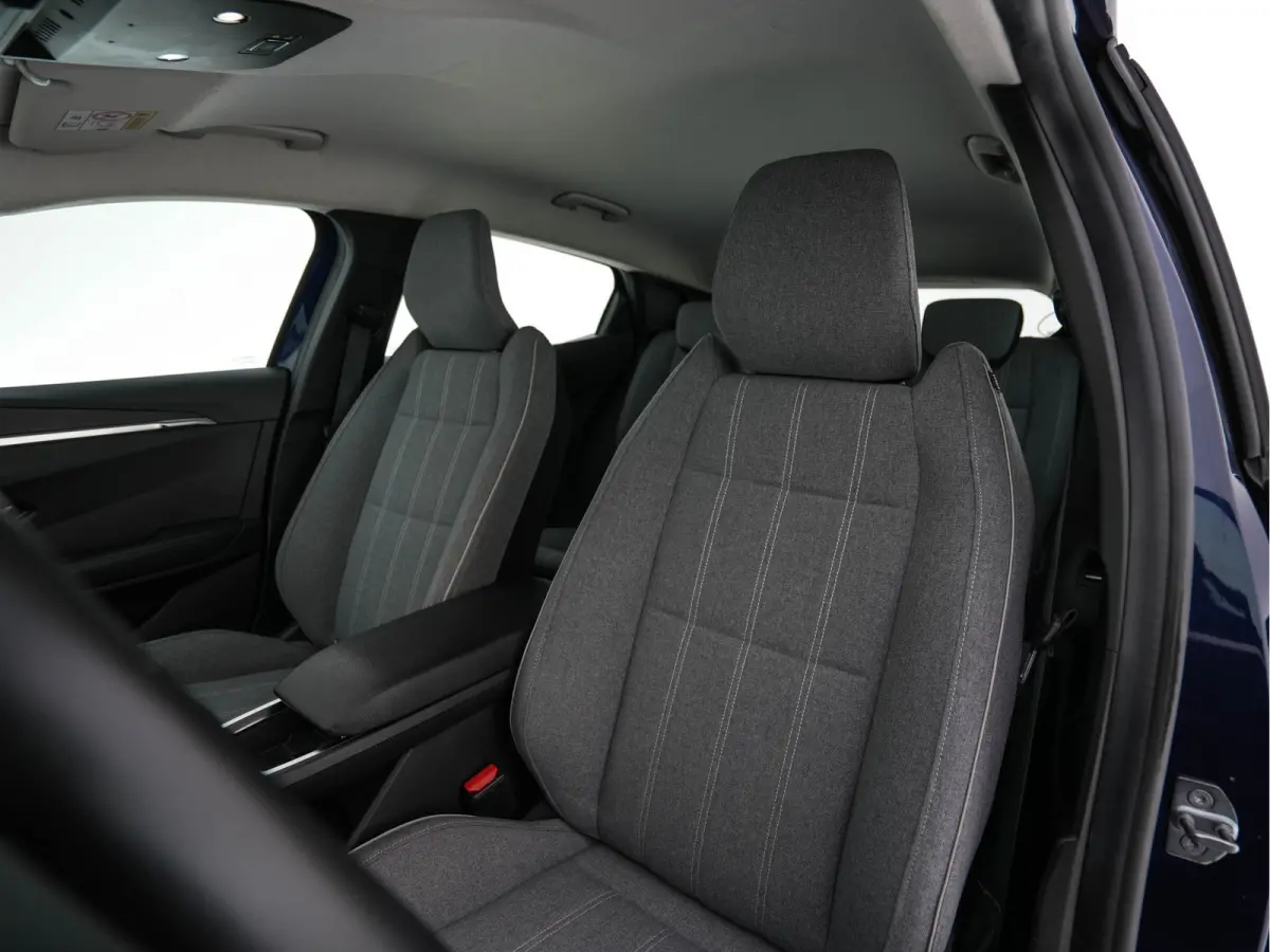 EV60 Optimum Charge Evolution [3-Fase-22kW] {SoH-91%} (INCL-BTW) Aut. *HEATPUMP | FULL-LED | CAMERA | LANE-ASSIST | KEYLESS | NAVI-FULLMAP | CARPLAY | COMFORTSEATS | DIGI-COCKPIT | ECC | PDC