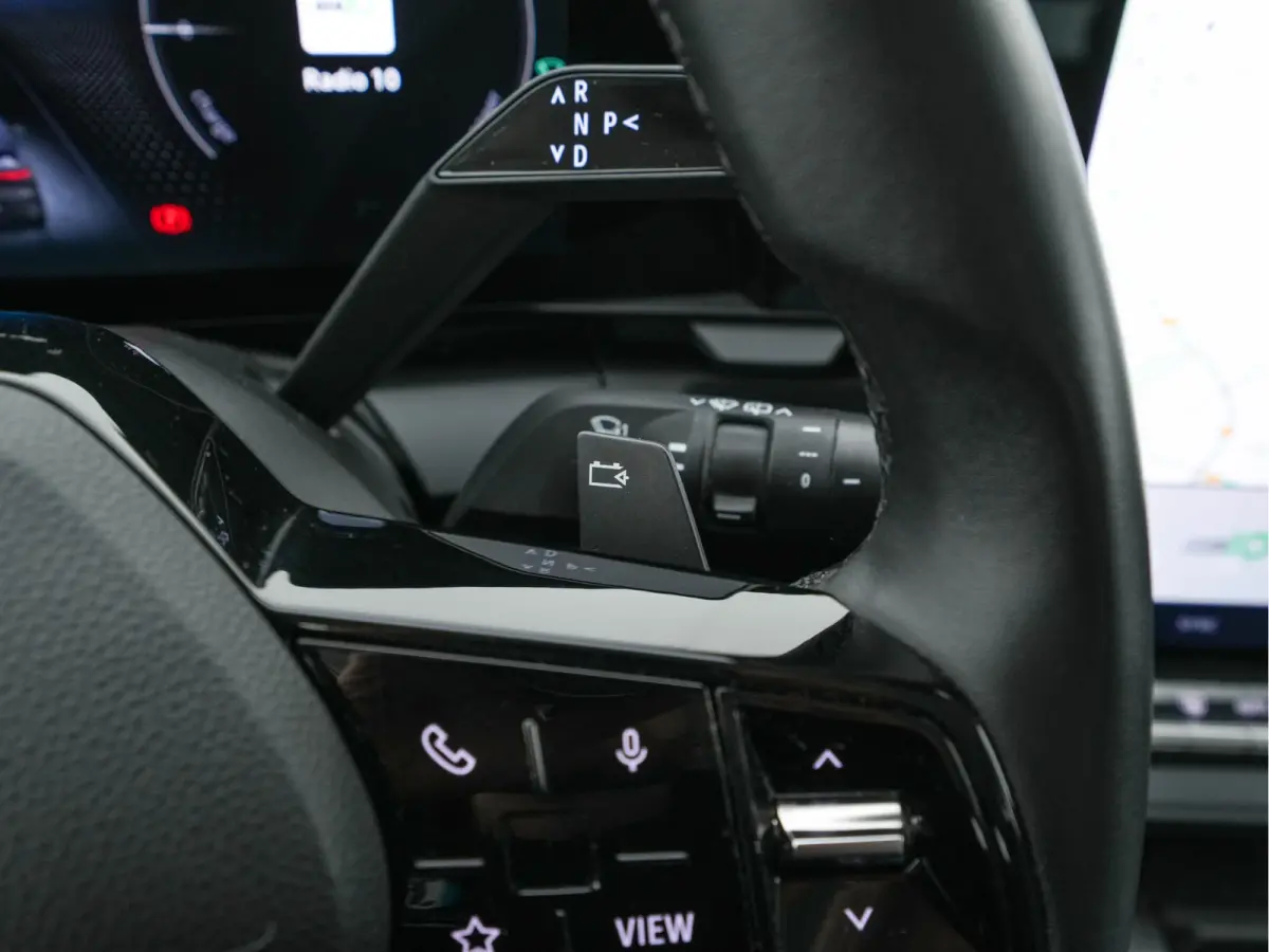 EV60 Optimum Charge Evolution [3-Fase-22kW] {SoH-91%} (INCL-BTW) Aut. *HEATPUMP | FULL-LED | CAMERA | LANE-ASSIST | KEYLESS | NAVI-FULLMAP | CARPLAY | COMFORTSEATS | DIGI-COCKPIT | ECC | PDC