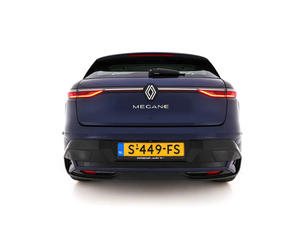 EV60 Optimum Charge Evolution [3-Fase-22kW] {SoH-91%} (INCL-BTW) Aut. *HEATPUMP | FULL-LED | CAMERA | LANE-ASSIST | KEYLESS | NAVI-FULLMAP | CARPLAY | COMFORTSEATS | DIGI-COCKPIT | ECC | PDC