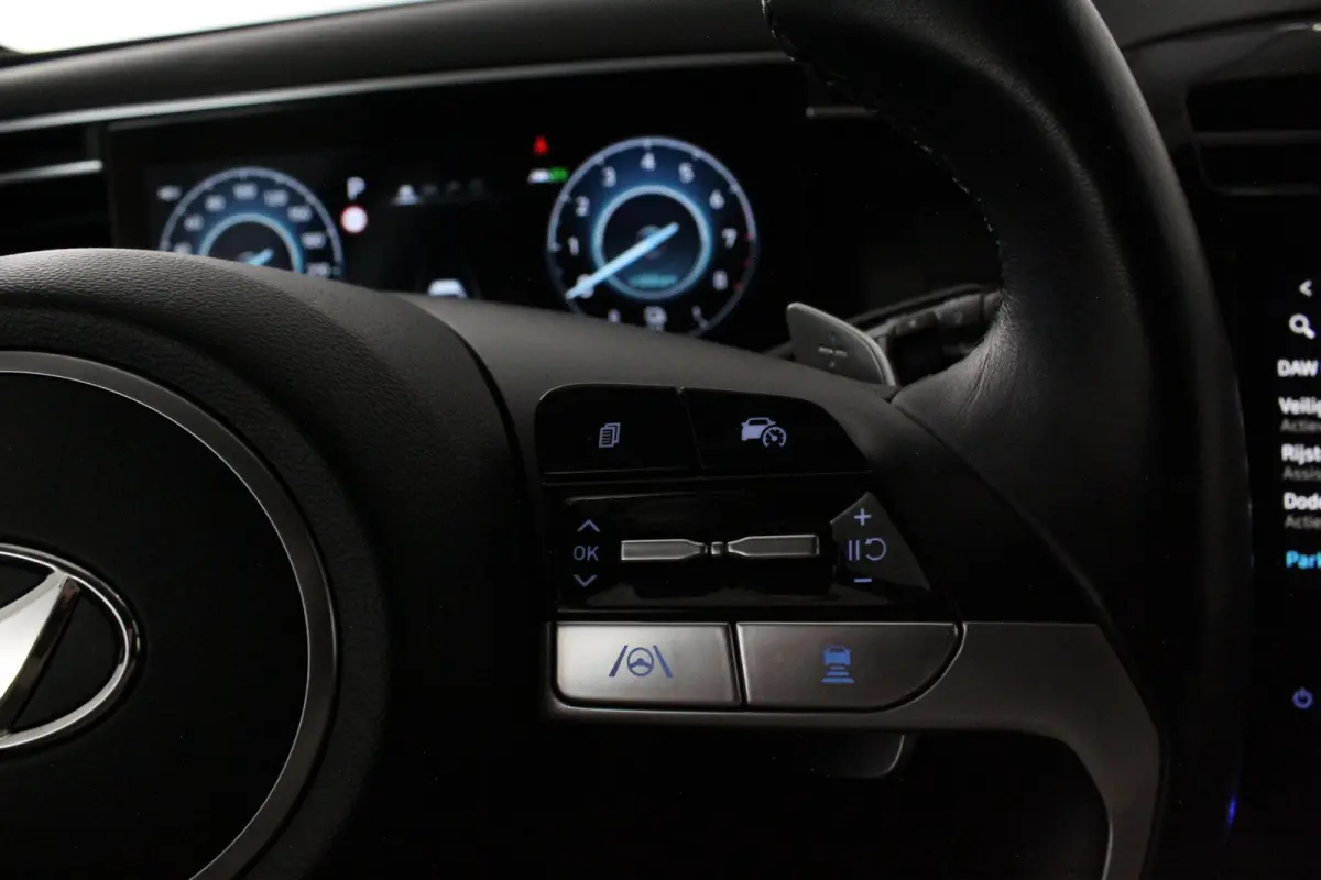 1.6 T-GDI PHEV Comfort Smart 4WD > Krell audio/Plug-in Hybride/keyless/Phantom Black...