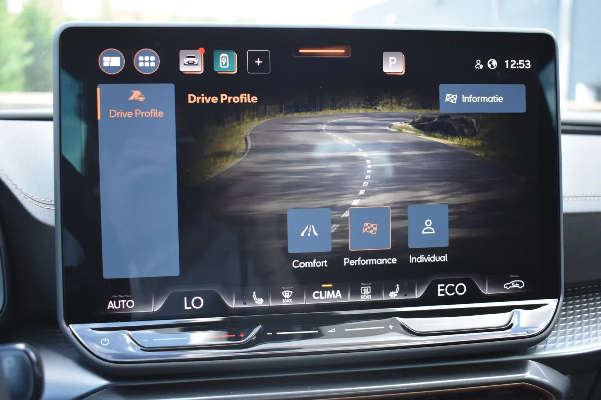 1.5 TSI e-Hybrid 204PK PHEV | Achteruitrijcamera | ACC | Elektrische achterklep | Verwarmd stuurwiel | Afneembare trekhaak | CUPRA FABRIEKSGARANTIE | NIEUWE AUTO