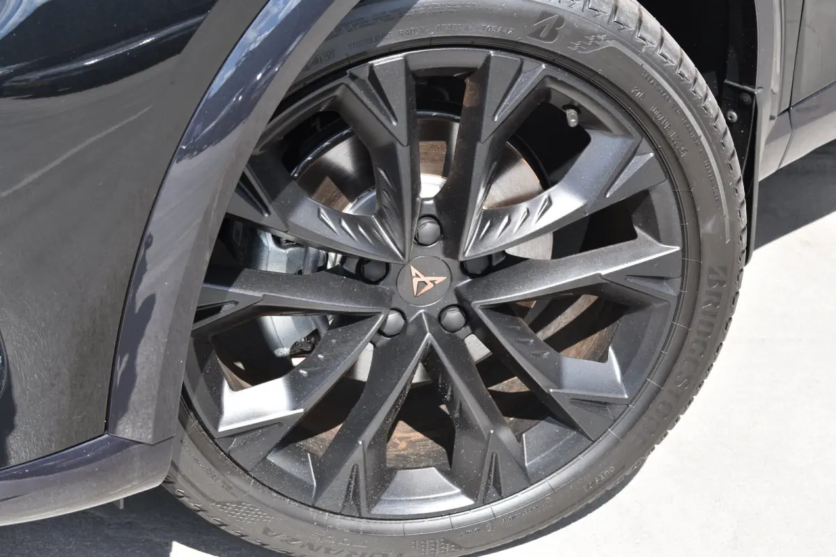 1.5 TSI e-Hybrid 204PK PHEV | Achteruitrijcamera | ACC | Elektrische achterklep | Verwarmd stuurwiel | Afneembare trekhaak | CUPRA FABRIEKSGARANTIE | NIEUWE AUTO