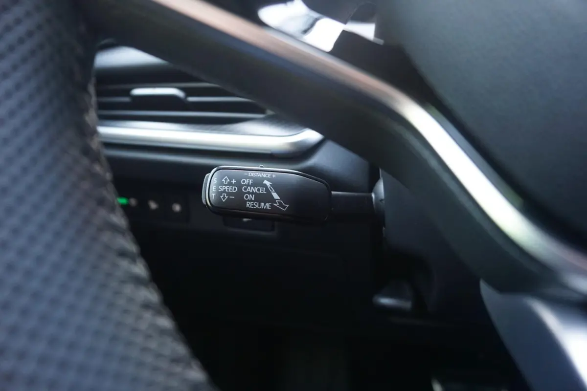 85 286pk Sportline | Business Upgrade Advanced | Panoramadak | Warmtepomp | Trekhaak