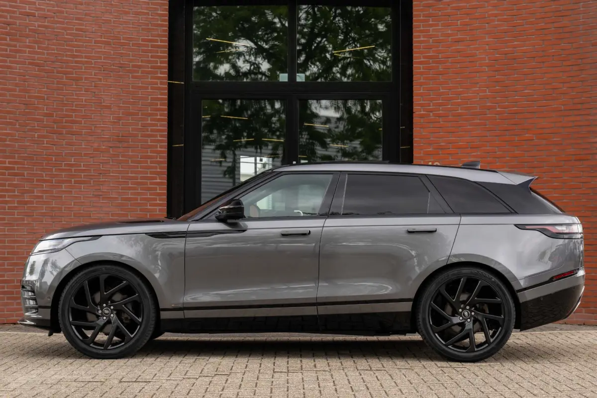 2.0 P300 Turbo AWD R-Dynamic SE ACC Stoelvent. HuD