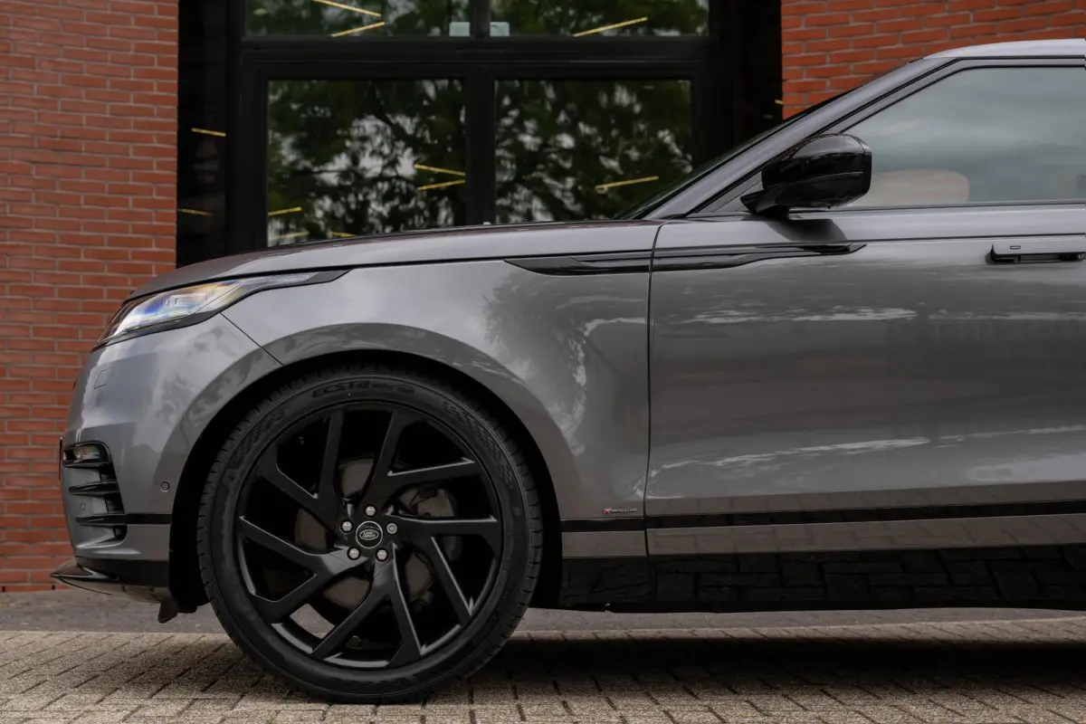 2.0 P300 Turbo AWD R-Dynamic SE ACC Stoelvent. HuD