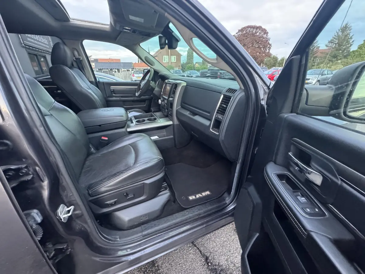 1500 5.7 V8 Quad Cab 6'4 / NIEUWE MOTOR  / SPORT / 4X4 / NAP /PRINS LPG / 200L TANK /