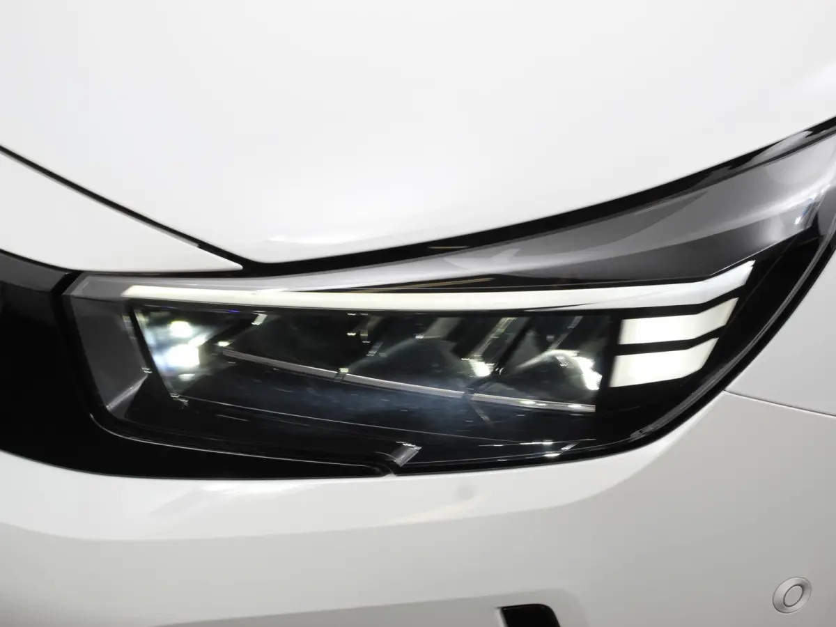 1.2 Turbo 100pk Automaat Hybrid GS-Line Navigatie Apple Carplay/Android Auto Digitale Cockpit Airco Cruise Control Lichtmetalen Velgen Dab