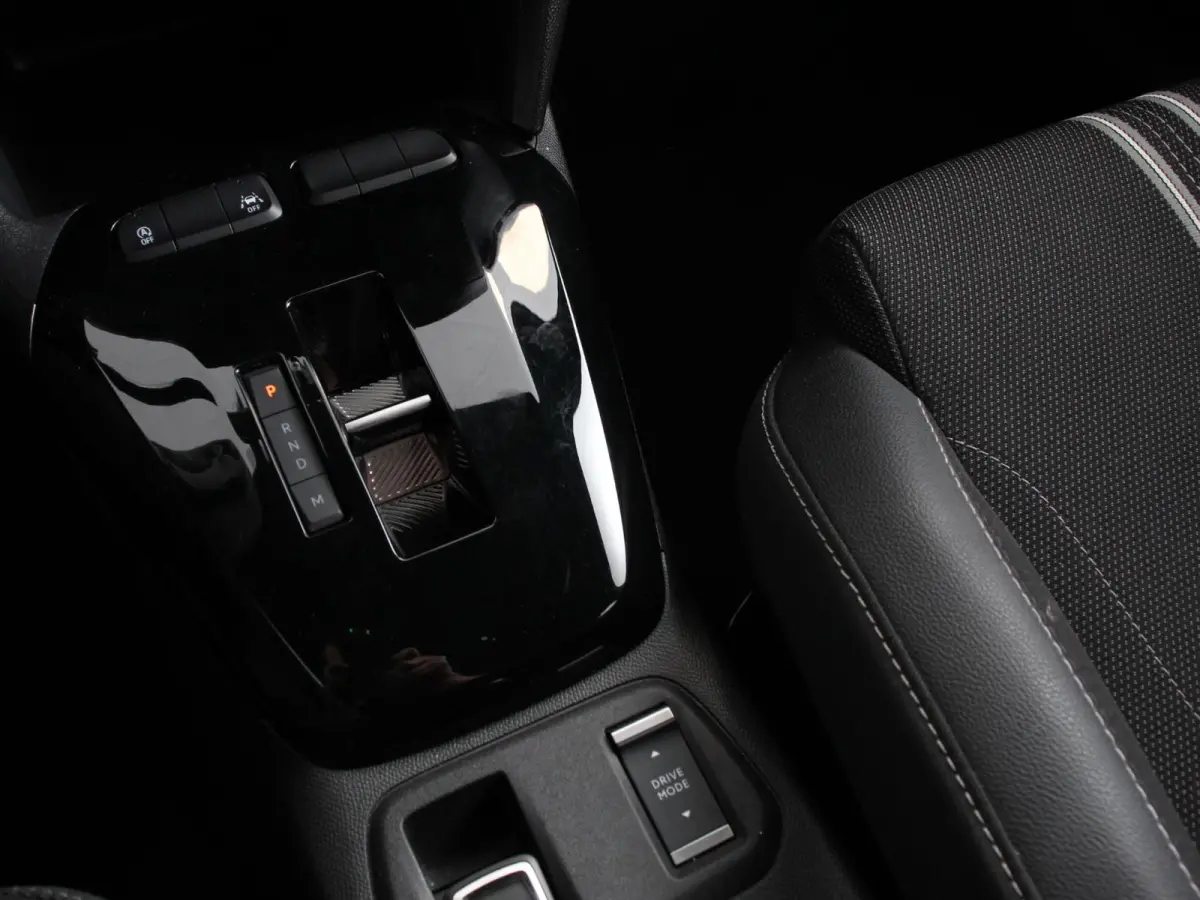 1.2 Turbo 100pk Automaat Hybrid GS-Line Navigatie Apple Carplay/Android Auto Digitale Cockpit Airco Cruise Control Lichtmetalen Velgen Dab