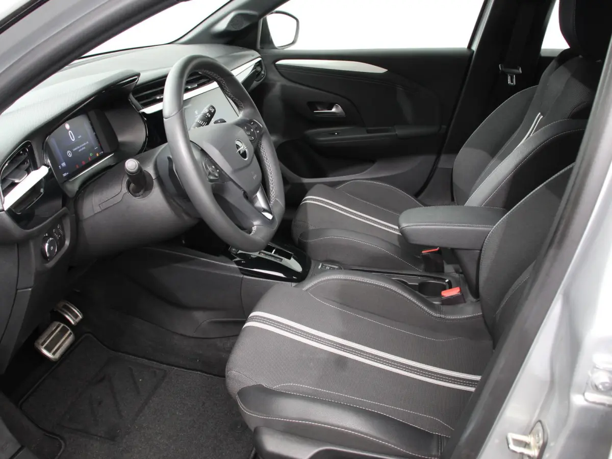 1.2 Turbo 100pk Automaat Hybrid GS-Line Navigatie Apple Carplay/Android Auto Digitale Cockpit Airco Cruise Control Lichtmetalen Velgen Dab