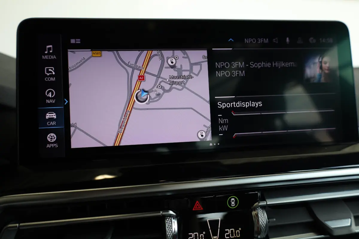 xDrive30e High Executive | M Sportpakket | SOH 93,3% | Panoramadak | Elektr. Trekhaak | Hi-Fi