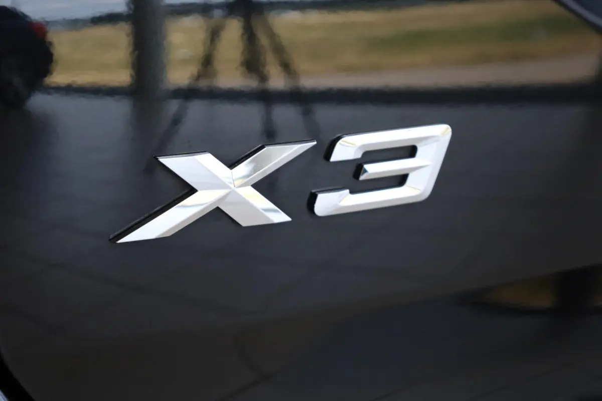 xDrive30e High Executive | M Sportpakket | SOH 93,3% | Panoramadak | Elektr. Trekhaak | Hi-Fi