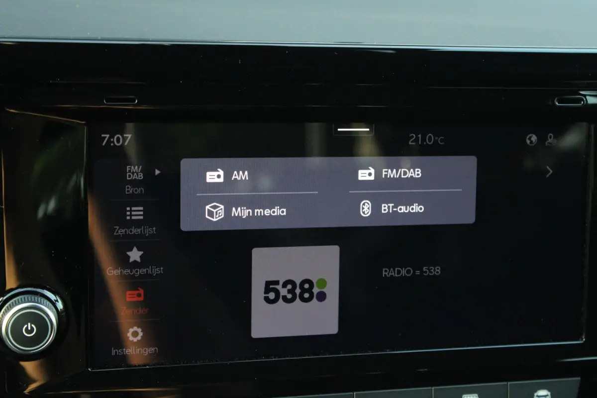 1.0 EcoTSI 95pk Style | Apple Carplay/Android Auto | 16" Velgen | Parkeersensoren