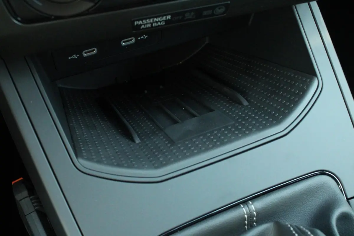 1.0 EcoTSI 95pk Style | Apple Carplay/Android Auto | 16" Velgen | Parkeersensoren