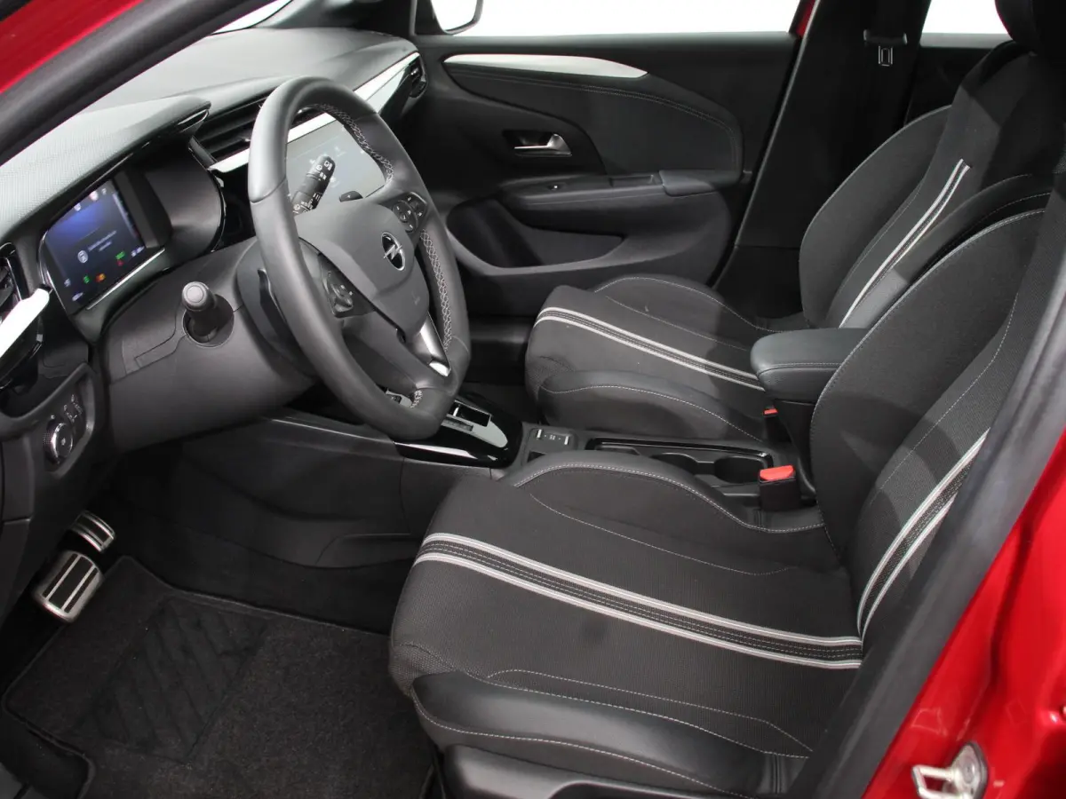 1.2 Turbo 100pk Automaat Hybrid GS-Line Navigatie Apple Carplay/Android Auto Digitale Cockpit Airco Cruise Control Lichtmetalen Velgen Dab