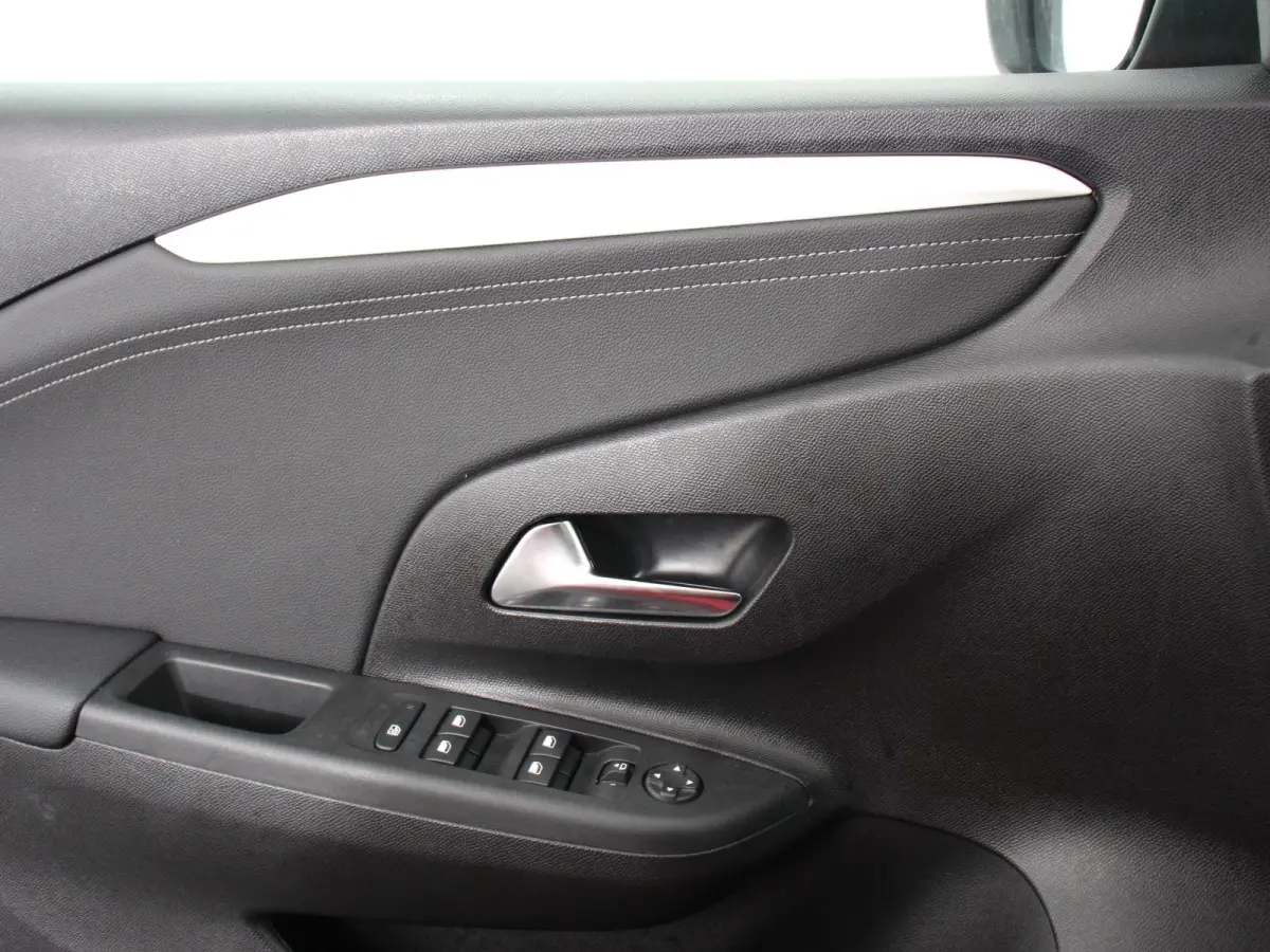 1.2 Turbo 100pk Automaat Hybrid GS-Line Navigatie Apple Carplay/Android Auto Digitale Cockpit Airco Cruise Control Lichtmetalen Velgen Dab