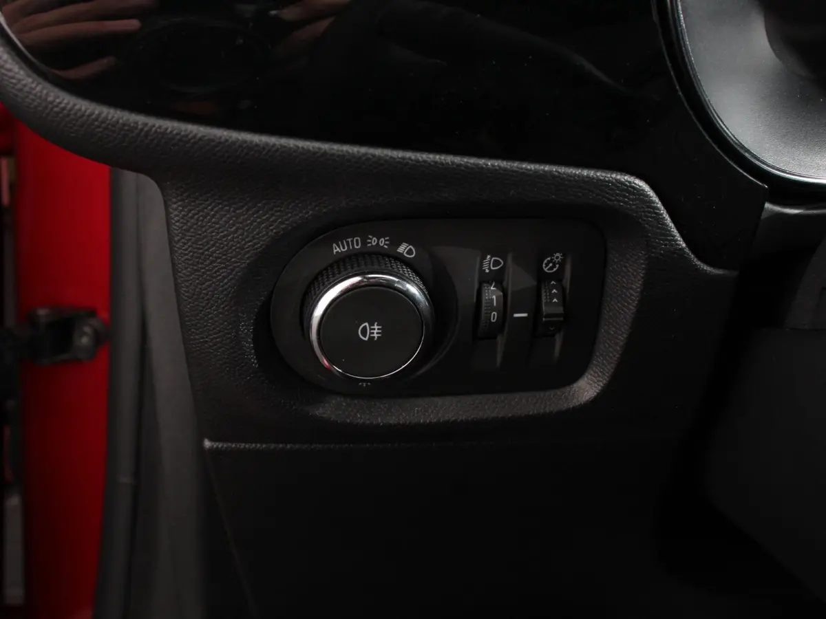 1.2 Turbo 100pk Automaat Hybrid GS-Line Navigatie Apple Carplay/Android Auto Digitale Cockpit Airco Cruise Control Lichtmetalen Velgen Dab
