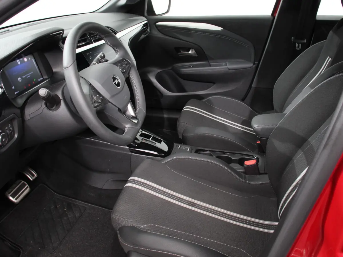 1.2 Turbo 100pk Automaat Hybrid GS-Line Navigatie Apple Carplay/Android Auto Digitale Cockpit Airco Cruise Control Lichtmetalen Velgen Dab