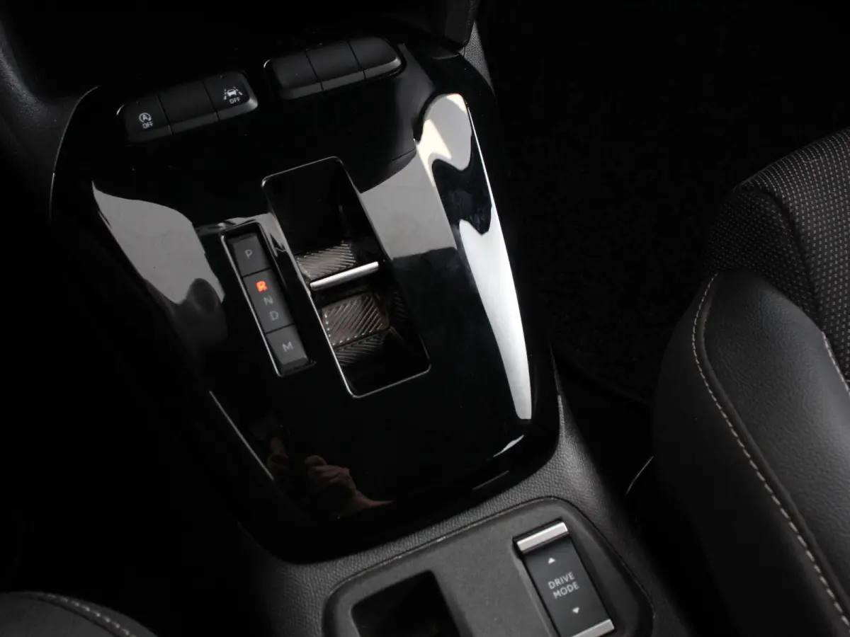 1.2 Turbo 100pk Automaat Hybrid GS-Line Navigatie Apple Carplay/Android Auto Digitale Cockpit Airco Cruise Control Lichtmetalen Velgen Dab