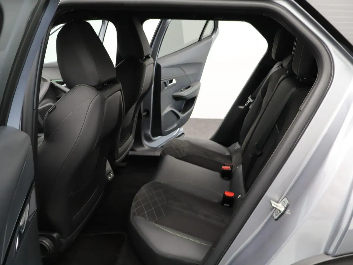 EV GT Pack 50 kWh | Panoramadak | Adaptieve Cruise | Stoelverwarming | 27.699 km |