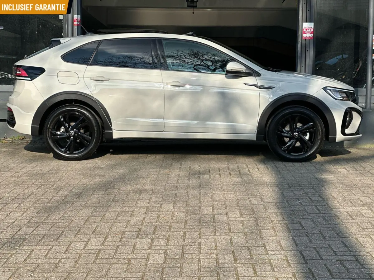 1.0 TSI R-Line *AUT*PANO*NAVI*ACC