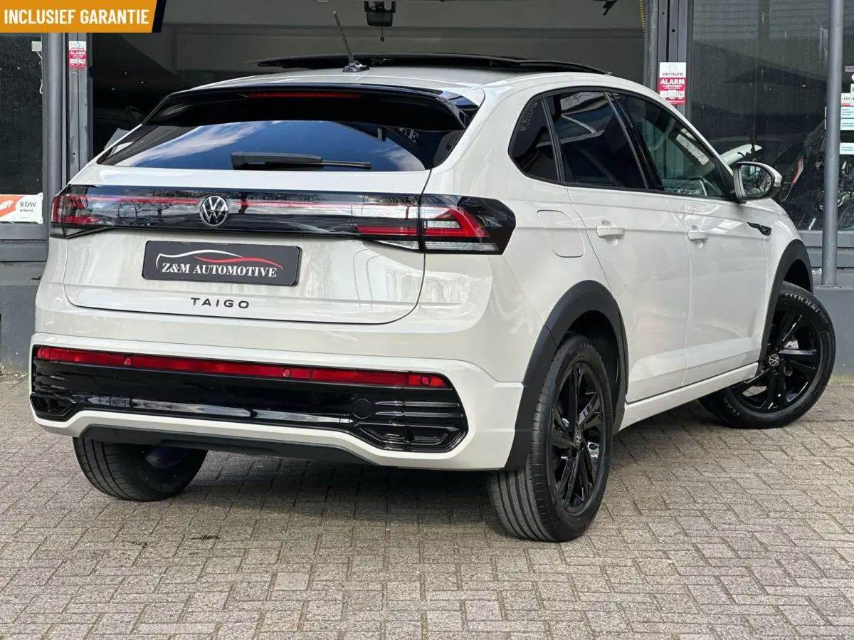 1.0 TSI R-Line *AUT*PANO*NAVI*ACC